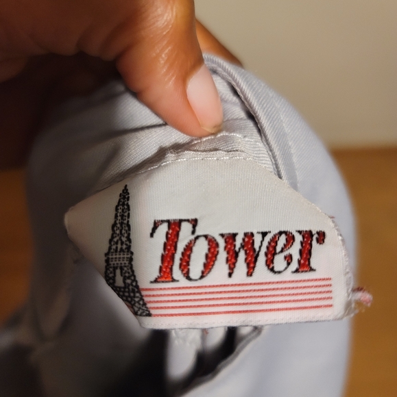 Grey Capris 🖤 - Picture 3 of 3